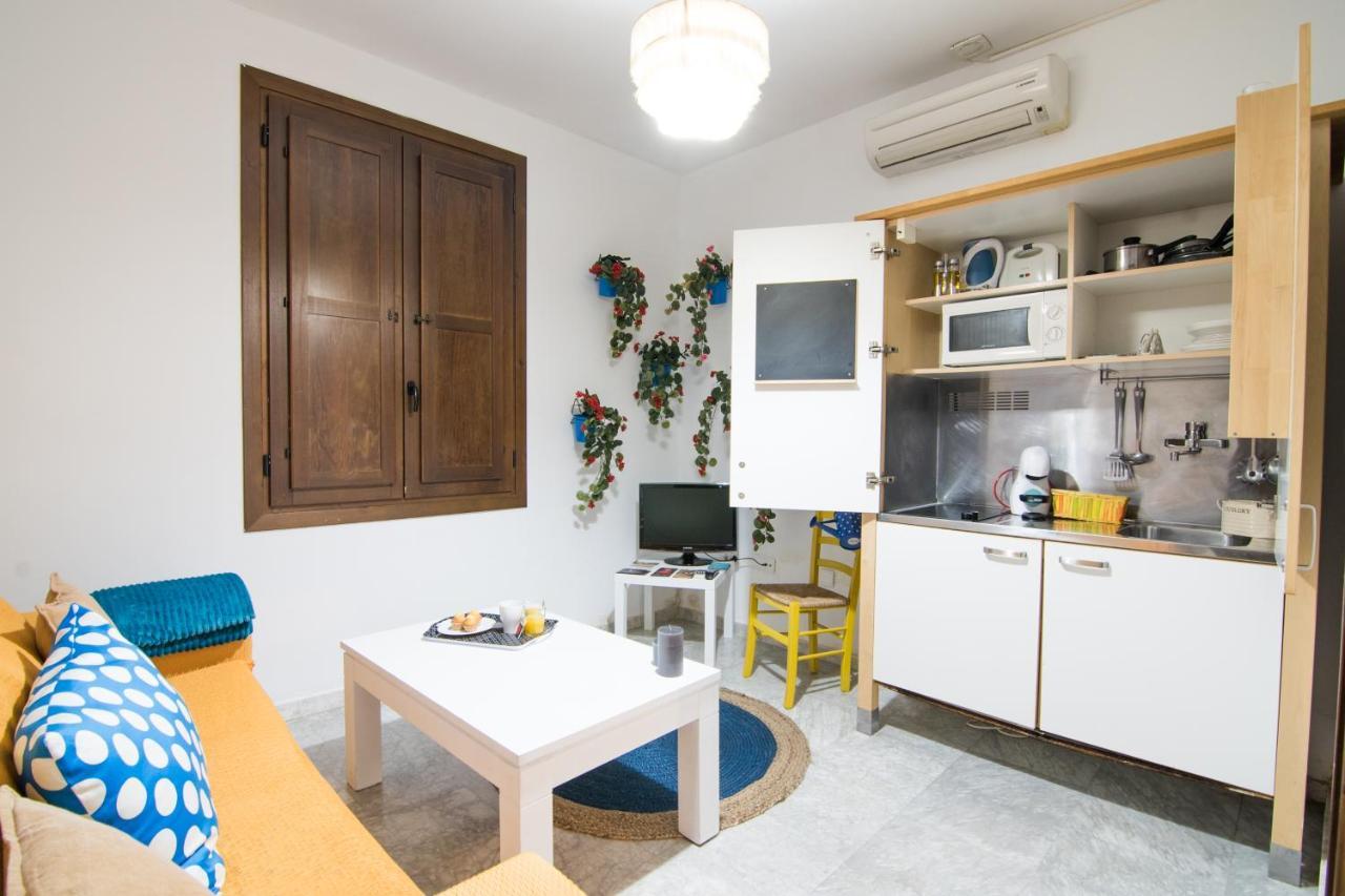 Tuguest Plaza De Gracia Apartment Granada Bagian luar foto